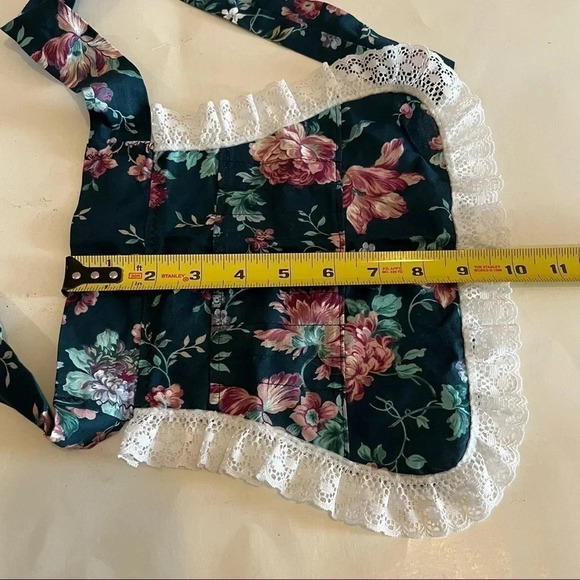 Vintage Floral HALF APRON W/ Pockets Tie Back Lace Pretend Play Artist Kitchen - Picture 6 of 7